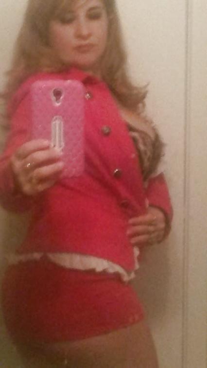 25P Thick latina milf with ass