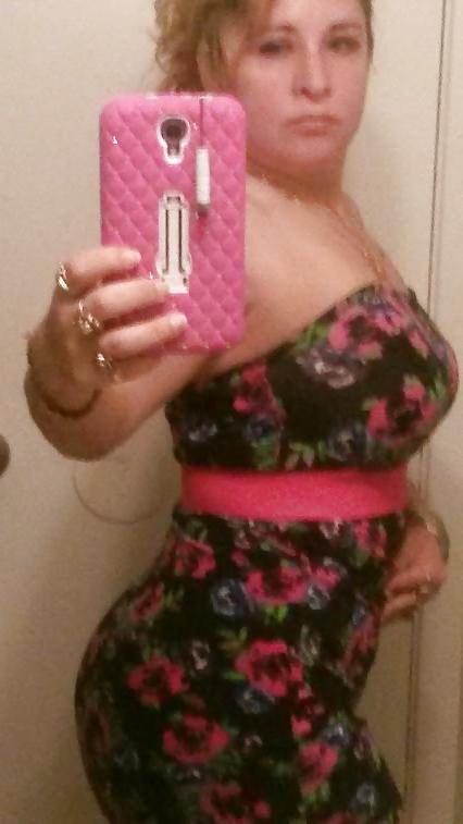 25P Thick latina milf with ass