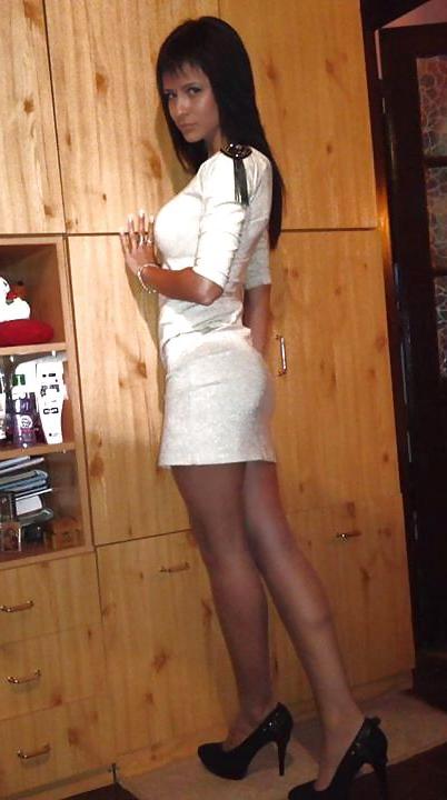 10P Serbian girl: Jovana
