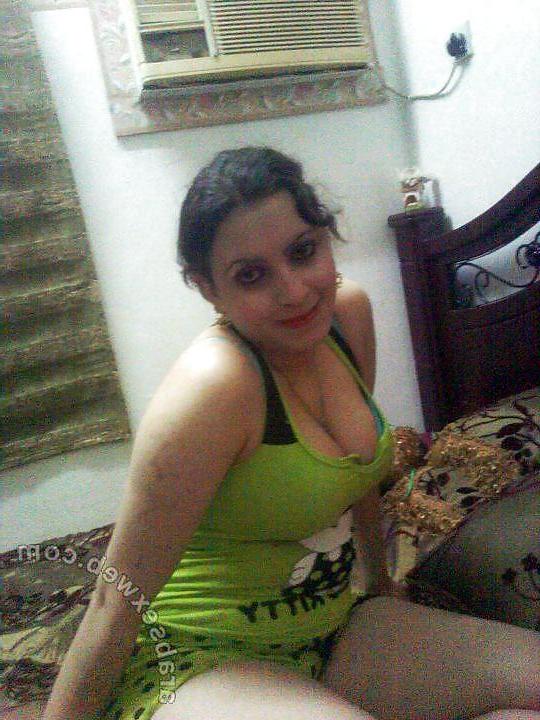 12P Doaa Doing Oral Sex