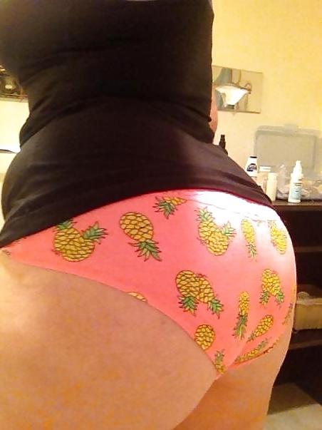 14P Thicky thick latina milf