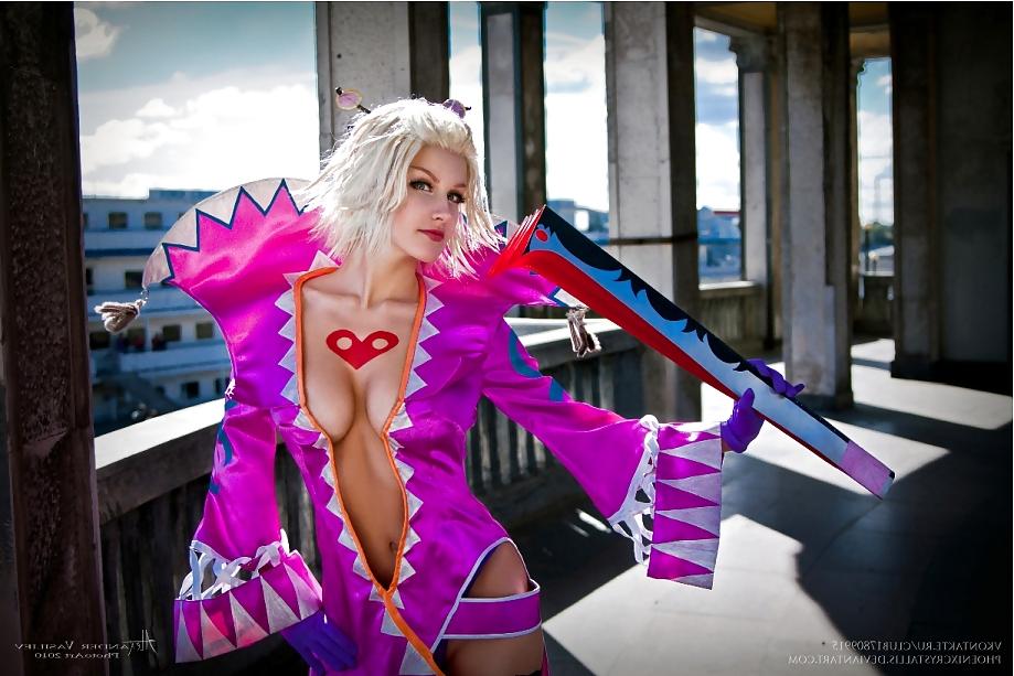 25P Costume V
