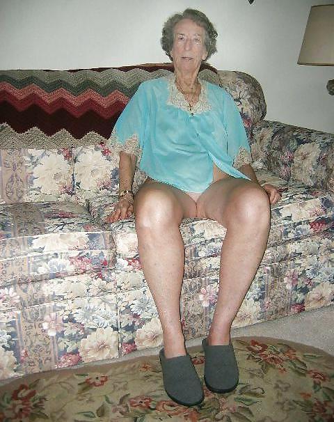 15P Granny Virginia 84 yo.... Hot body