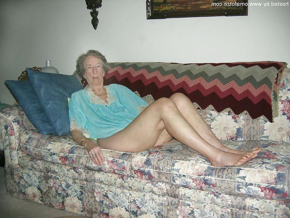 15P Granny Virginia 84 yo.... Hot body