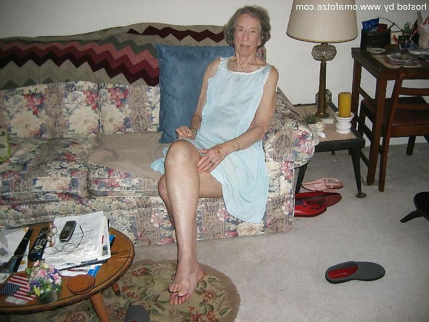 15P Granny Virginia 84 yo.... Hot body