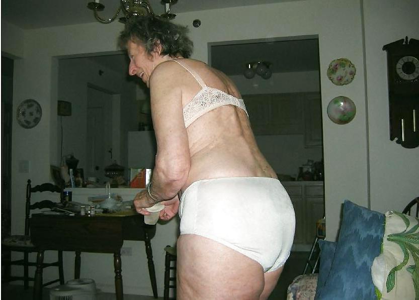 15P Granny Virginia 84 yo.... Hot body