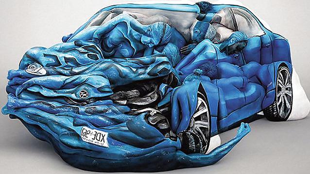 15P HUMAN MOTORCYCLES&CARS (BODY PAINTING TRINA MERRY&EMMA HACK)