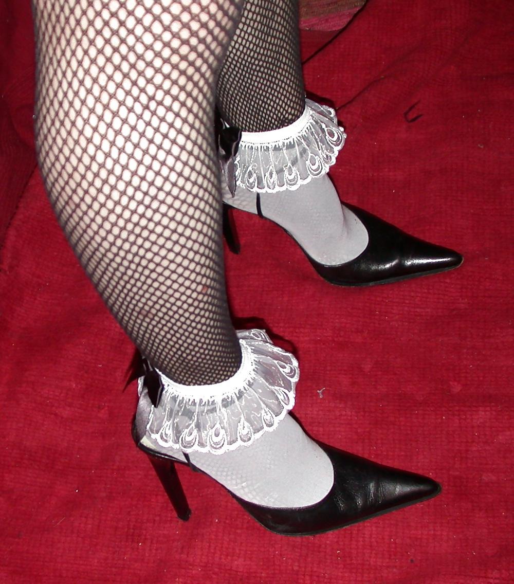 9P Sexy TV french maid (self shots)