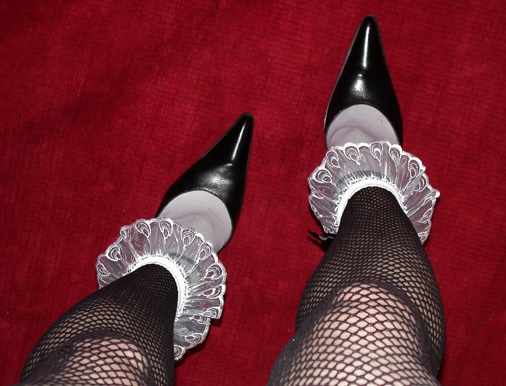 9P Sexy TV french maid (self shots)