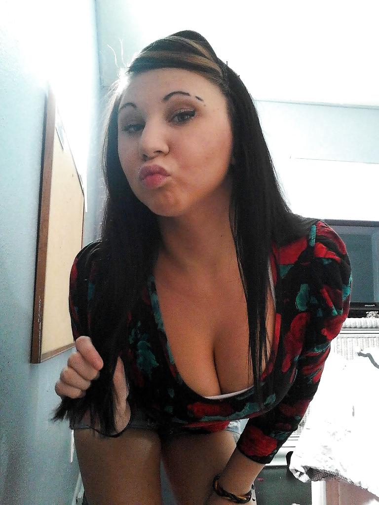 25P Teen brunette huge tits amazing body IV