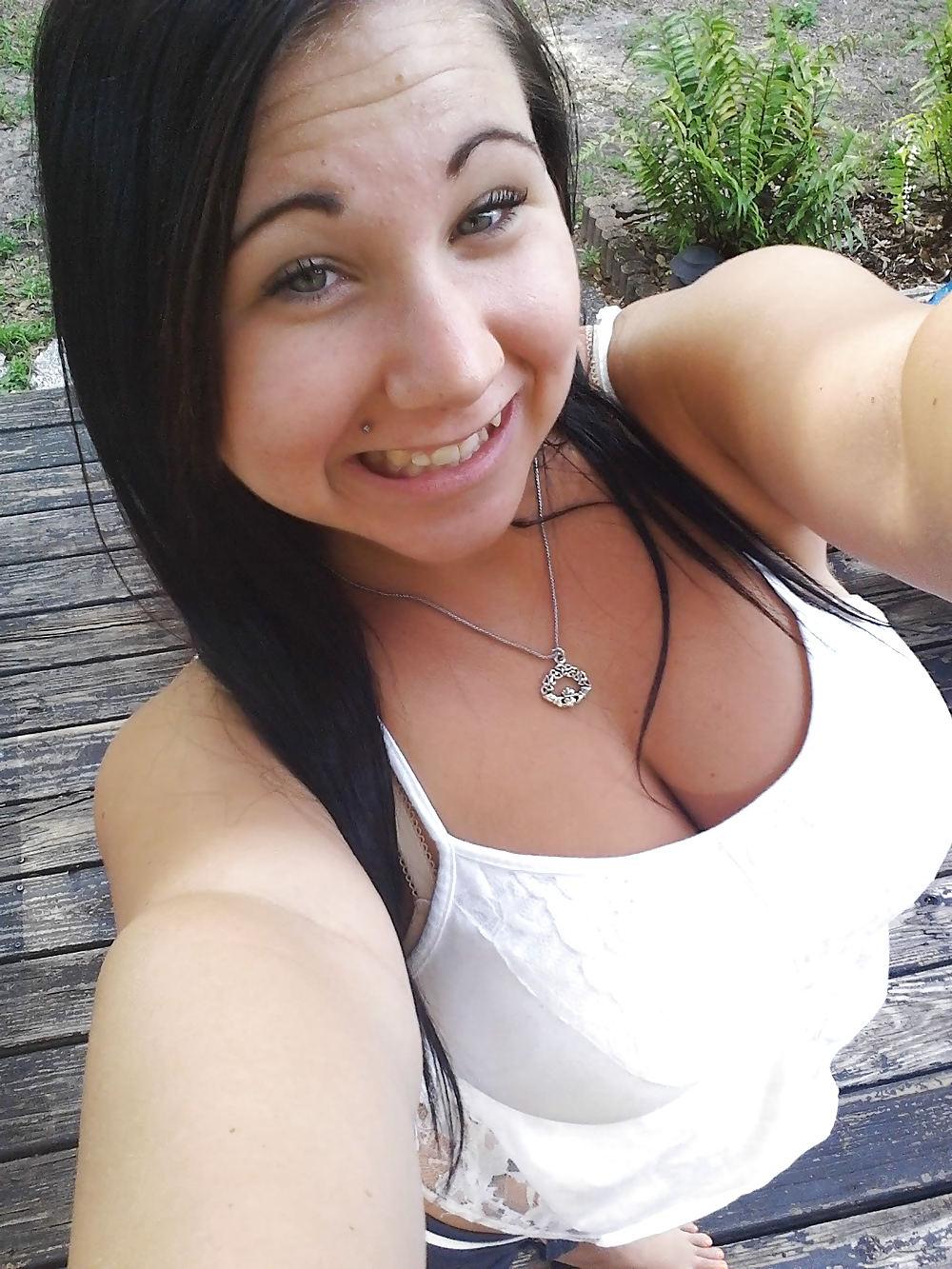 25P Teen brunette huge tits amazing body IV