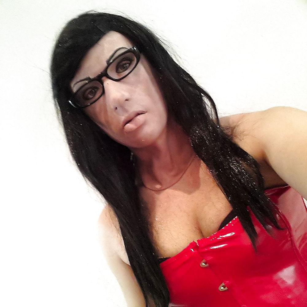 14P Dress code - fetish!