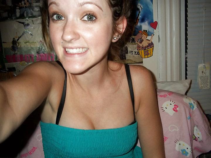 25P More of Rhea, Blast This Slut With Cum!