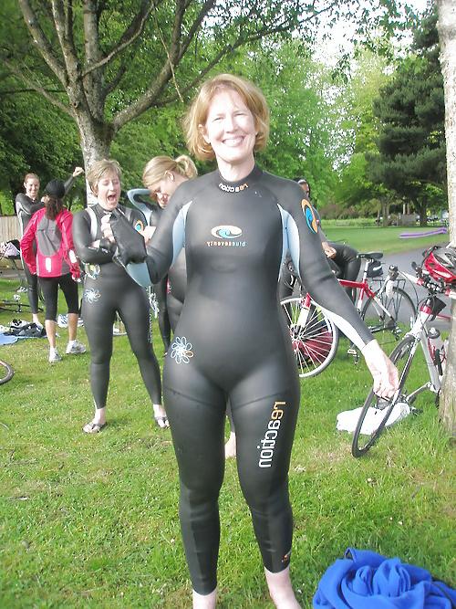 22P Swimsuit mature 3
