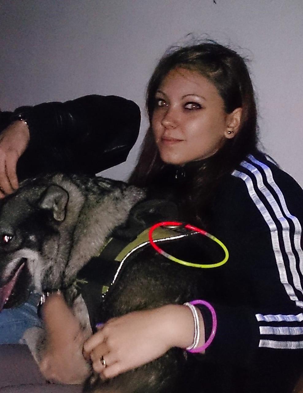 8P Slutty Jenny dirty comment geil kommentieren