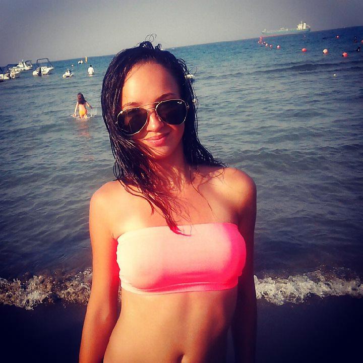 25P Hot Serbian Girls 5
