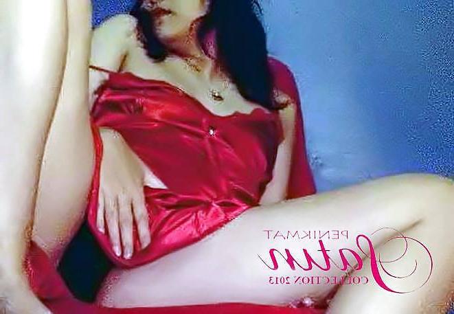 10P Red satin sexy dress 