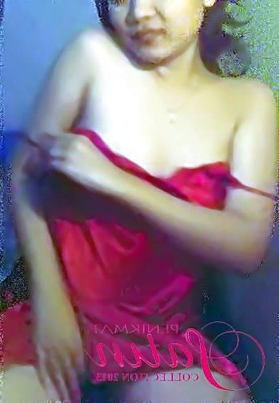 10P Red satin sexy dress 
