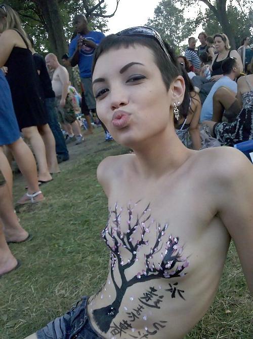 15P Nudist Pictures I love 24 Body painting