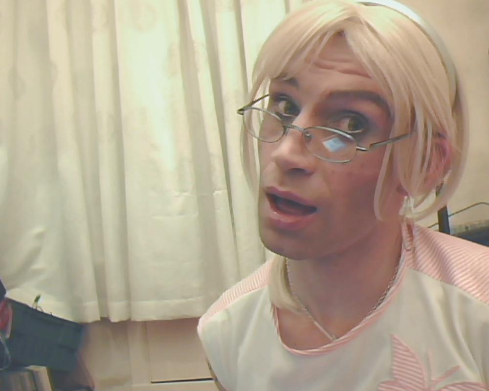 25P Im a little schoolgirl slut