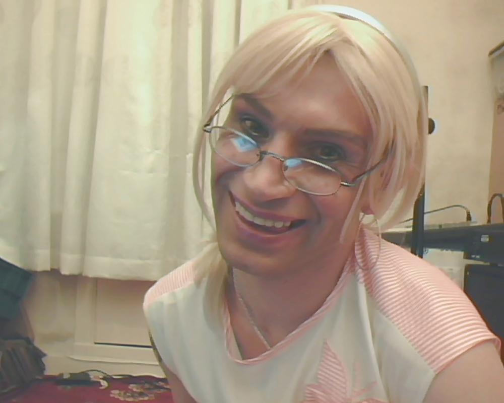 25P Im a little schoolgirl slut
