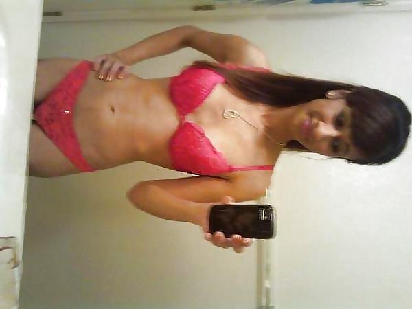 15P Skinny Indian Beauty.