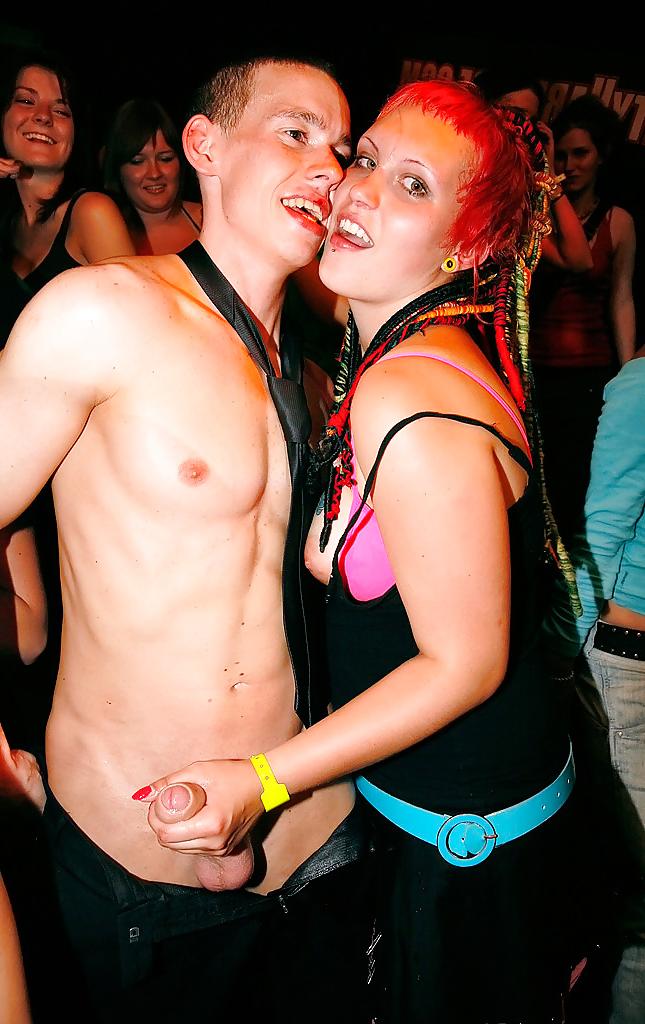 24P Sex Parties