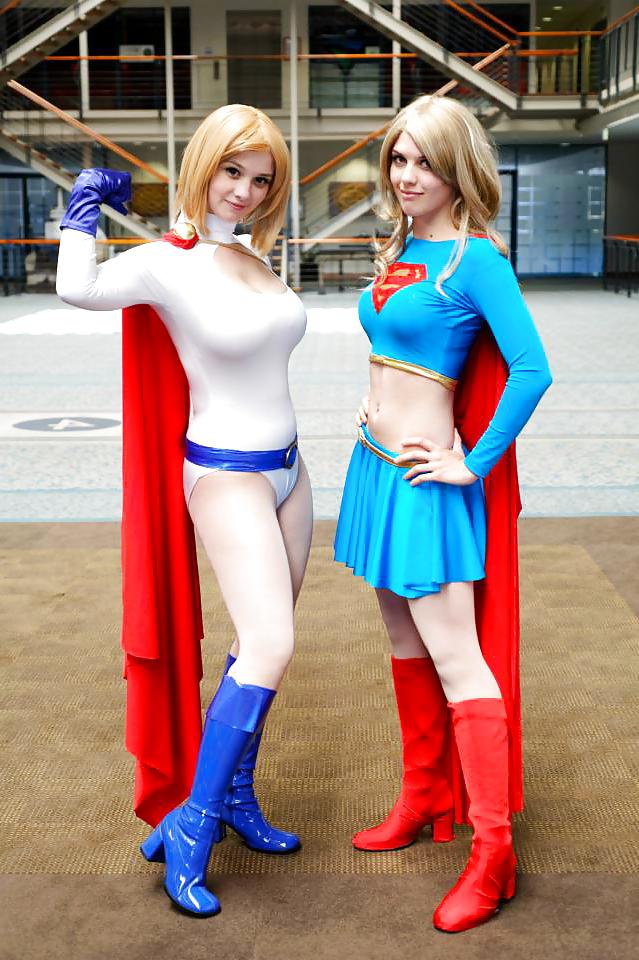 25P Ardella cosplay