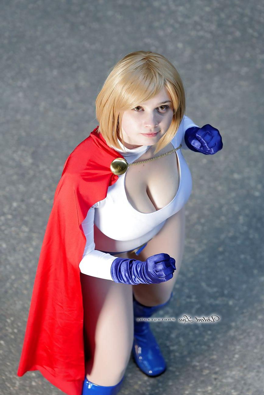 25P Ardella cosplay