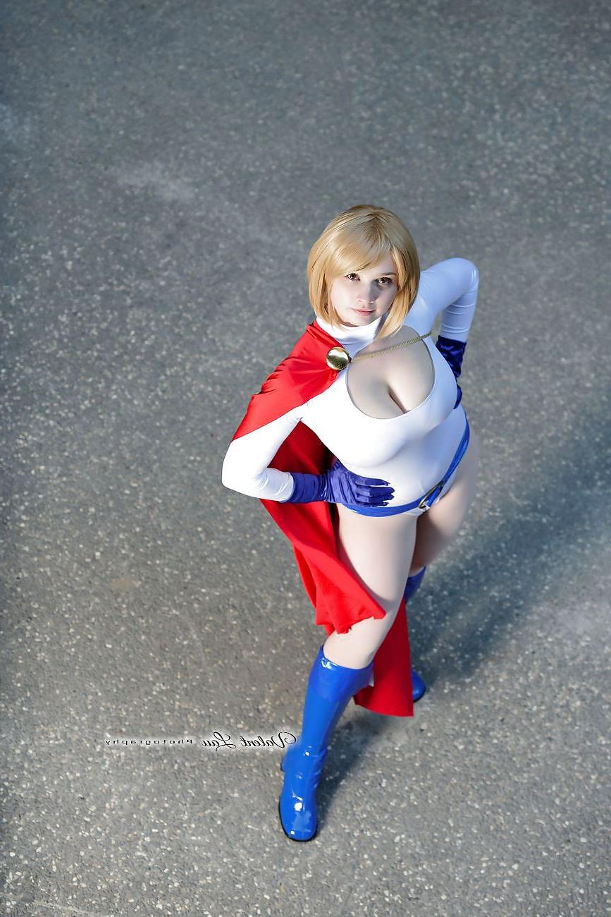 25P Ardella cosplay