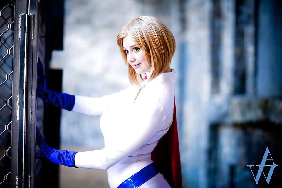 25P Ardella cosplay