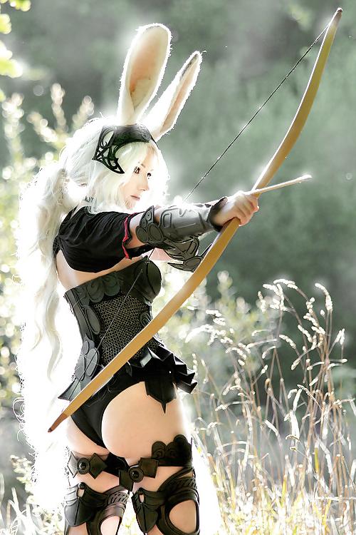 25P Sexy Cosplay Girls