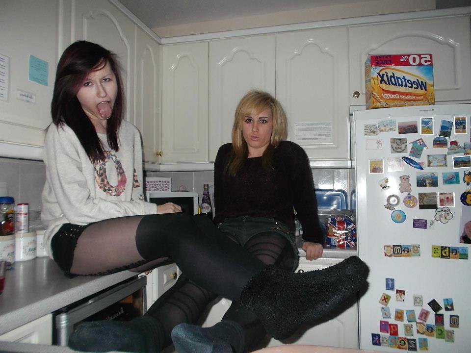25P Teen pantyhose & stockings