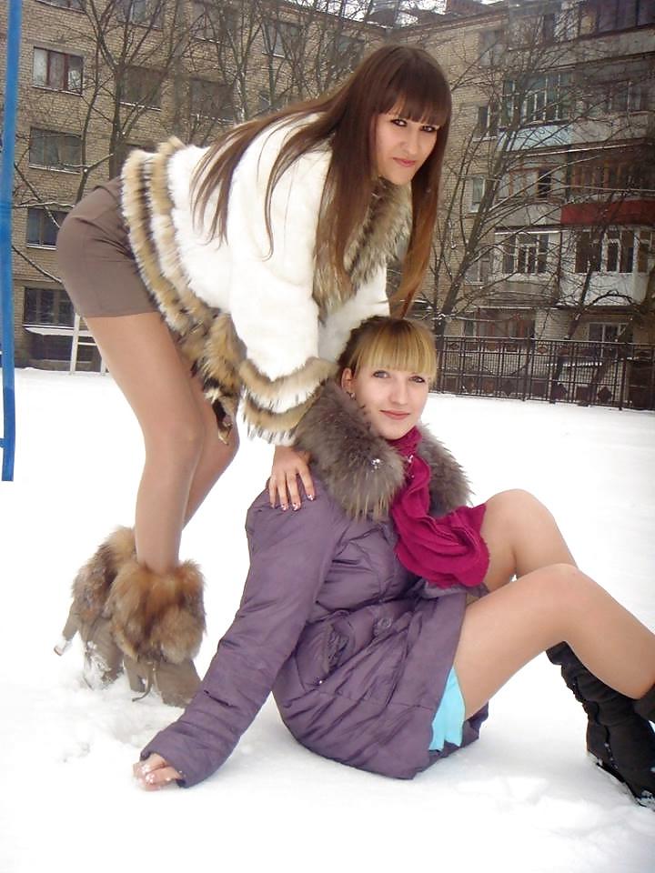 25P Teen pantyhose & stockings