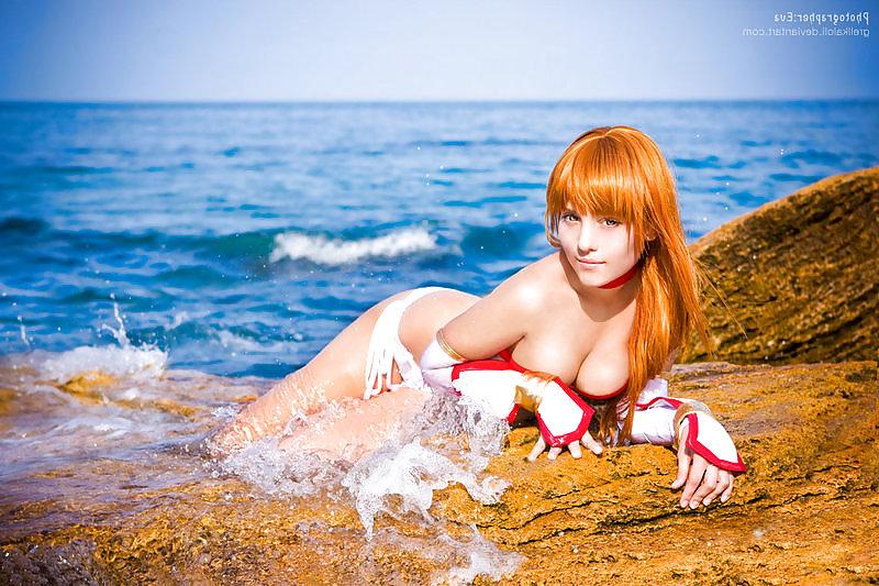 25P Amazing Cosplay Girls