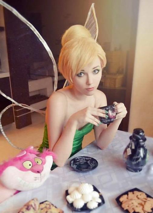 25P Amazing Cosplay Girls