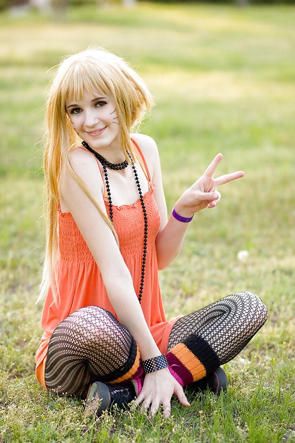 25P Amazing Cosplay Girls