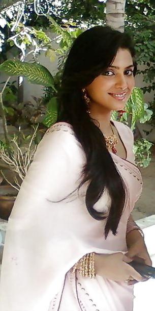 23P Cute n sexy pakistani actress