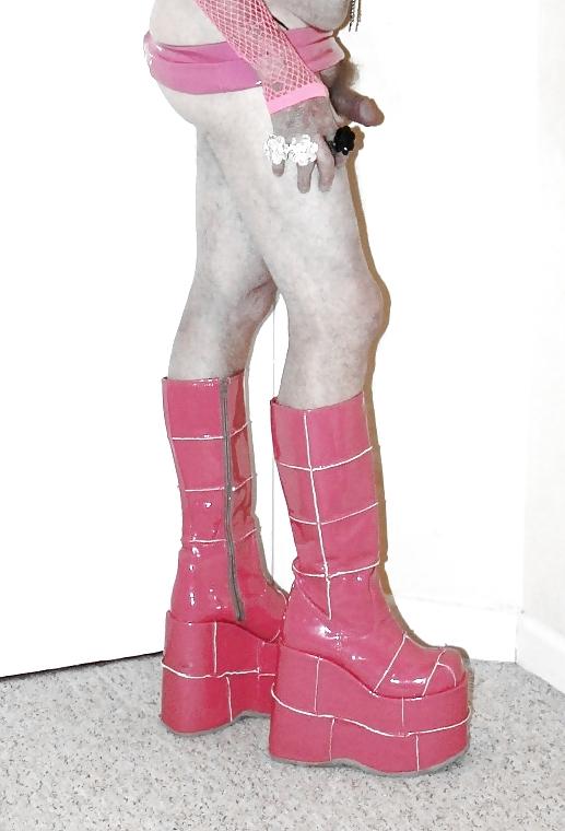 10P Dirty whore in fuck me boots