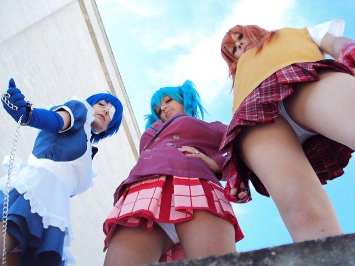 13P Sexy Cosplay by Facebook