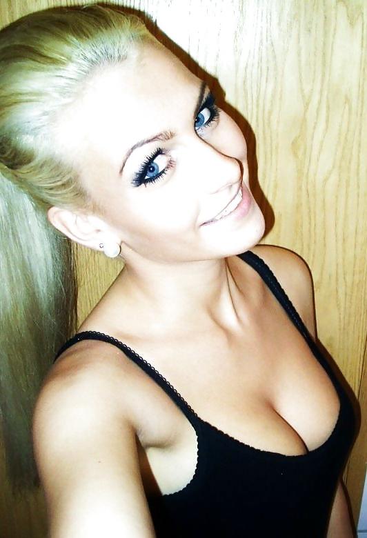 25P Cum to germany this girls are waiting for your big dick