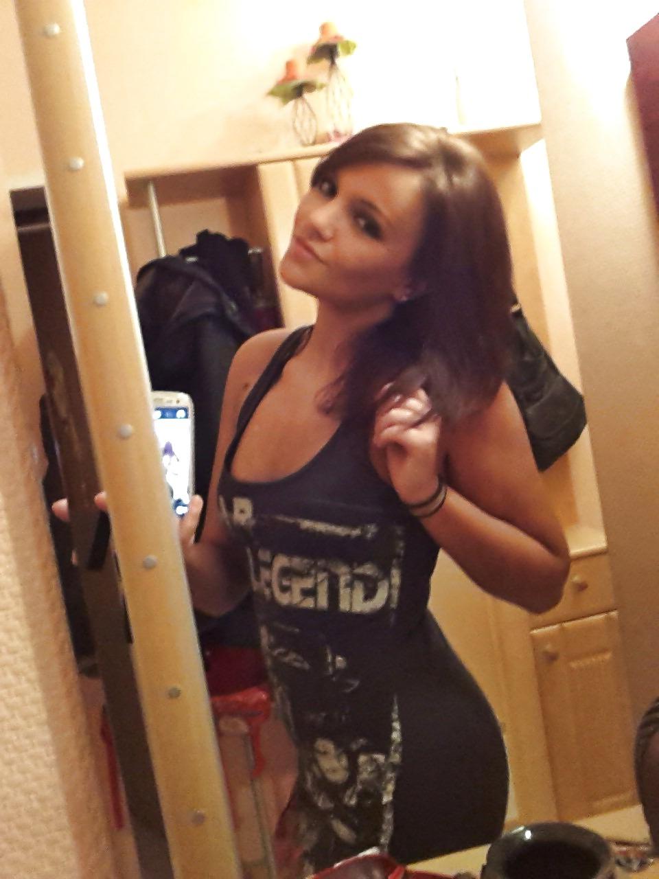 25P Cum to germany this girls are waiting for your big dick