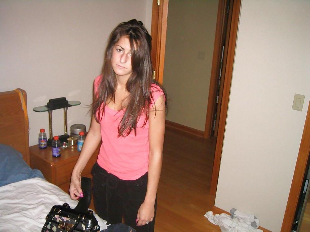 25P Tiny Girl with perfect Body