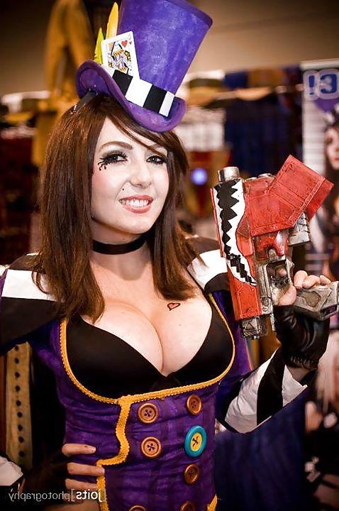19P Cosplay #1: Jessica as Mad Moxxi from Borderlands