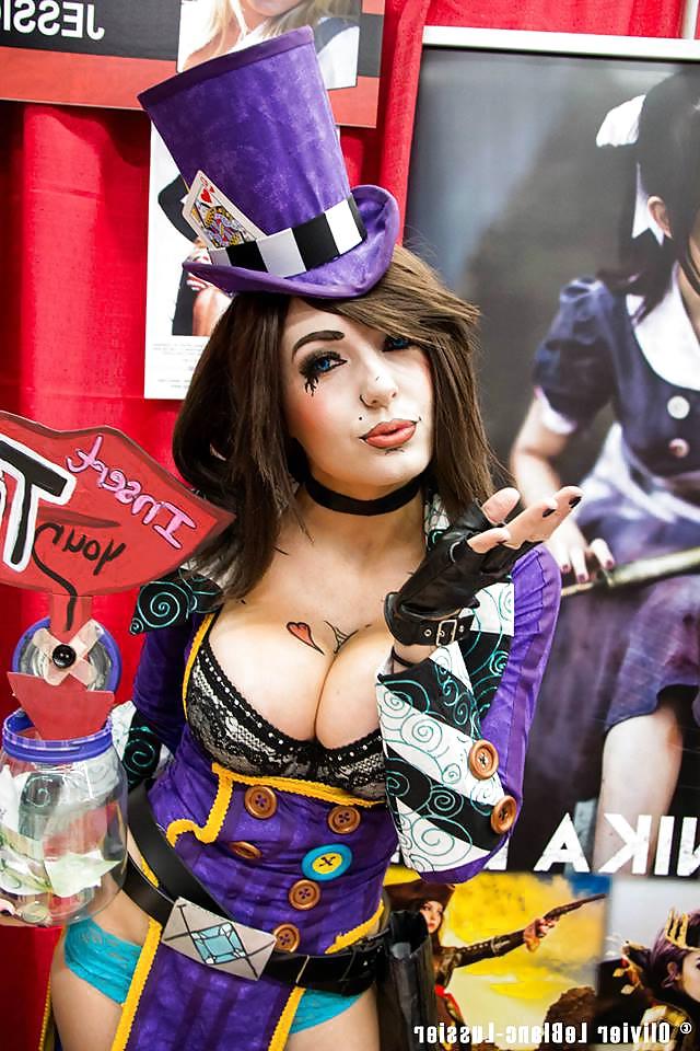 19P Cosplay #1: Jessica as Mad Moxxi from Borderlands