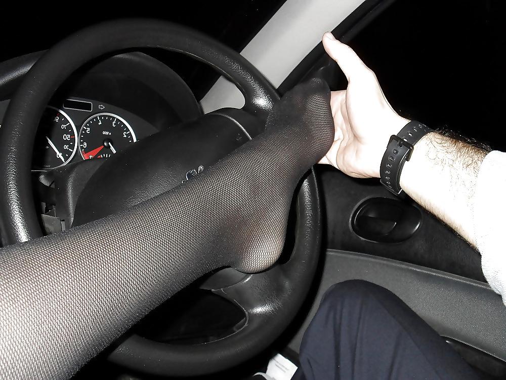 25P Pantyhose in Cars