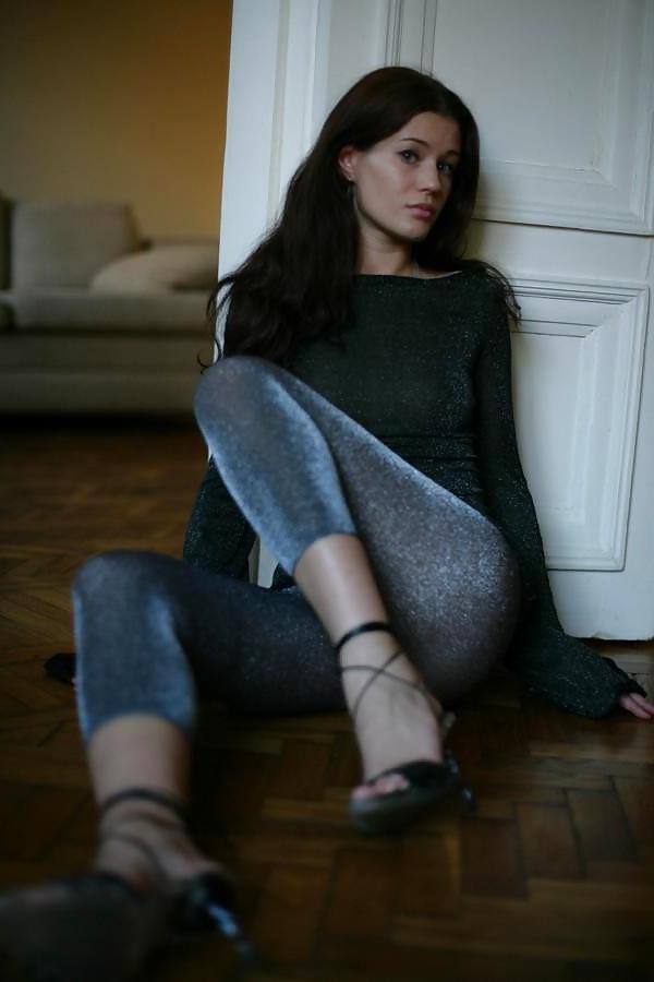 16P High Heels (french amateur)