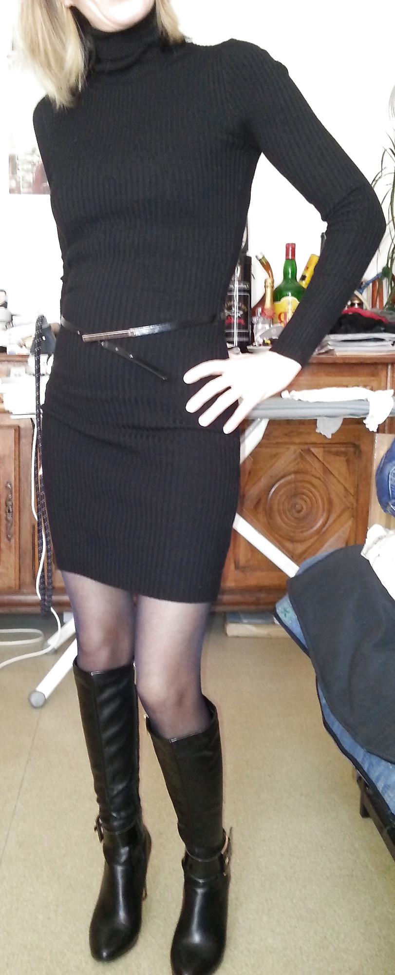 10P Mature wife pantyhose ... les bas de ma femme !!