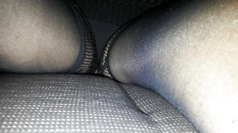 10P Mature wife pantyhose ... les bas de ma femme !!