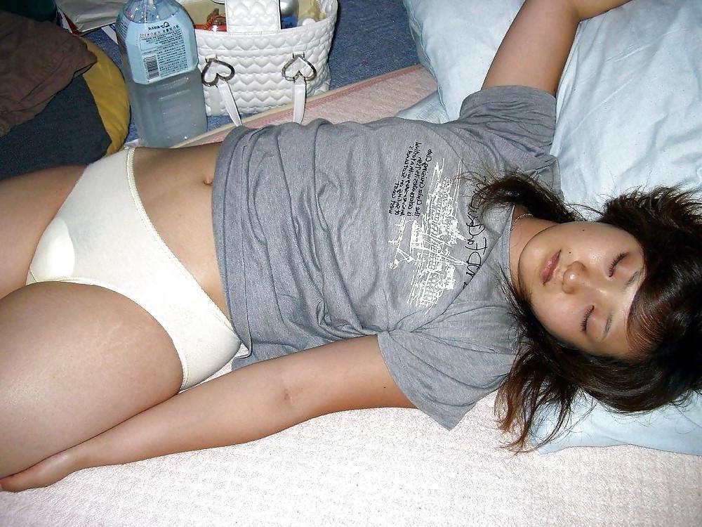 10P Dirty pads + pantyliner in panties - pussy voyeur public